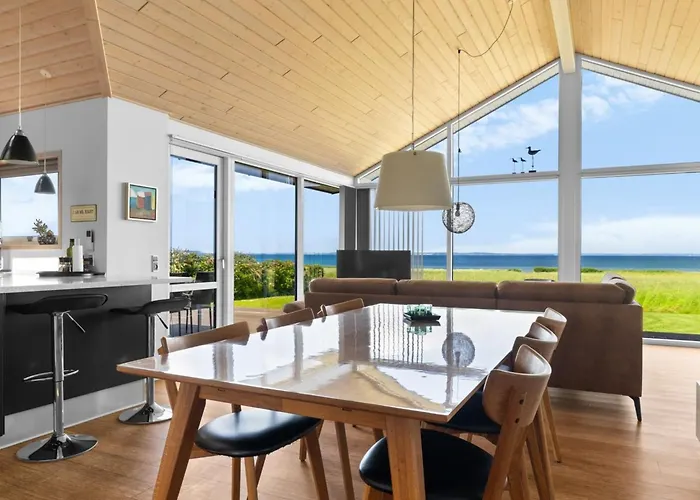 Drusilla - 140m From The Sea By Interhome *